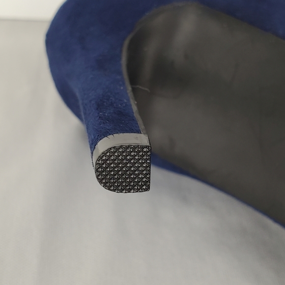 LC Lauren Conrad Navy Faux Suede Pumps Womens Shoes 6M - Picture 8 of 8